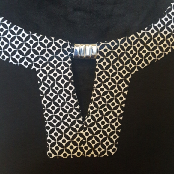 ❤HP❤NWOT WHBM Black & White Dress❤ - Picture 3 of 12